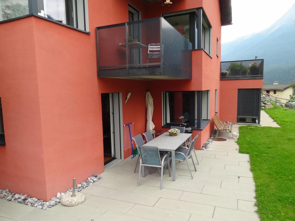 Chasa Felix Scuol Apartman Kültér fotó