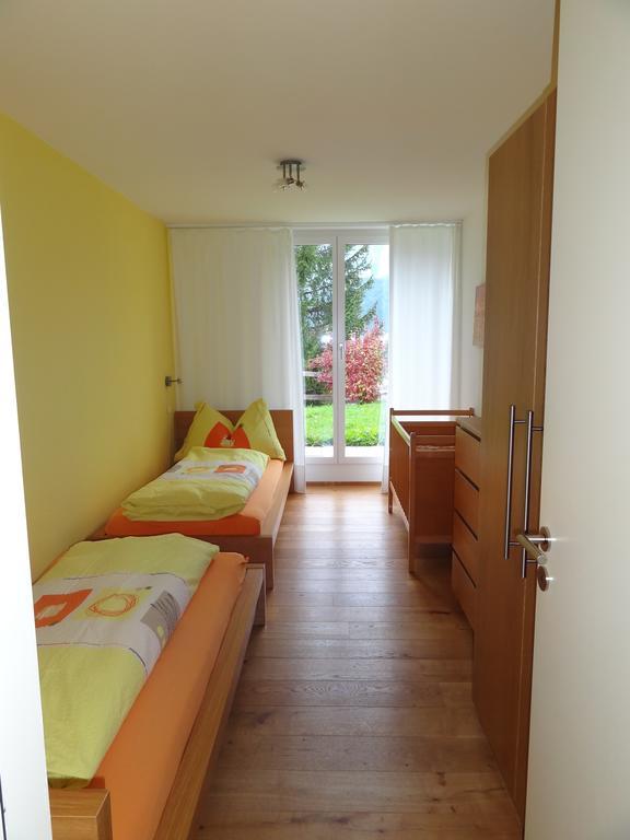 Chasa Felix Scuol Apartman Szoba fotó